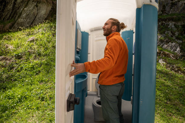 Best Porta potty delivery and setup  in Fannett, TX